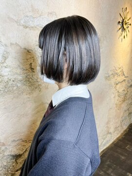 フロール 上大岡(Flor) 【Flor上大岡】*フレンチボブ+ナチュラルストレート*