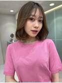 大人ショートボブショートカットココアアッシュくびれミディ