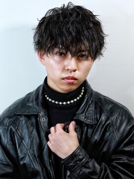 リップス 大宮(LIPPS) 強め波打ちマッシュ