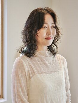 エミイ 鎌倉(eMii.)の写真/スタイリングが楽に!朝の忙しい時間が時短に◎髪質に合わせたパーマでお手入れも簡単に［縮毛矯正/パーマ］