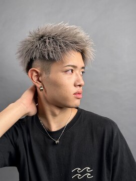 レグノバイグランツ 天神大名店(REGNO by GLANZ) メンズカット/メンズ/天神/メンズカラー/ハイトーン/シルバー
