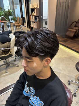 ショートフェザーパーマ