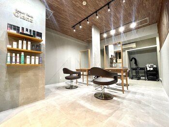 グランツ(Glanz)の写真/初めてでも緊張しない。温かい接客と笑顔が心をほぐす、アットホームな少人数サロンGlanz。