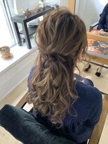 アンフィドットドゥルドゥ(AnFye.dueldo)&nbsp;愛されハーフアップ