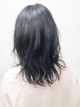 クアトログランシュ ひたちなか店(QUATRO×GranCieux) 黒髮ジェンダーレスカール★QUATRO★