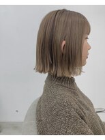 シキ 渋谷(siki) 【siki】くすみベージュロブ(原宿/表参道)