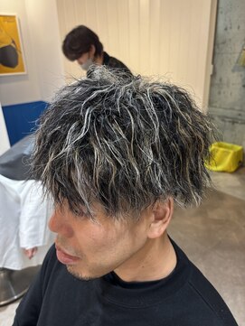 アメラボ(AmeLab) 名古屋天白区梅ヶ丘大人ツイストハイライト