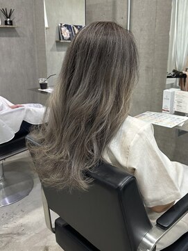 ラック(LUCK) カール/セミディ/シアーカラー/姫カット/船橋