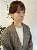 ショートカット　顔まわり　ブラウンカラー