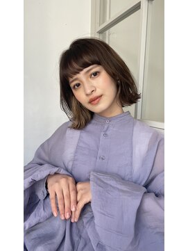 マグノリア オモテサンドウ(MAGNOLiA Omotesando) 横顔美人なシンプル外ハネボブパーマ♪・・・HINATA