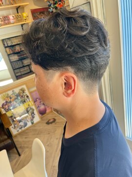 ヘア メイク ココ(hair make coco) ハンドブローで造れるフェザーパーマ♪