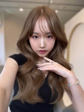 ミラ(MIRA) ヘーゼルベージュ/レイヤーカット/梅田美容室/ケアブリーチ