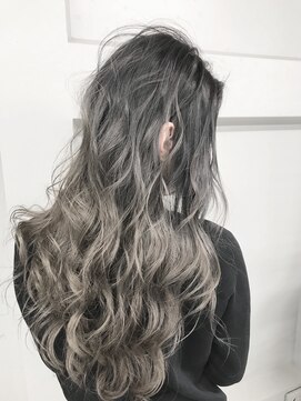 アミ(Ammi) ◆ダブルカラー/レイヤー/イルミナカラー/髪質改善/縮毛矯正