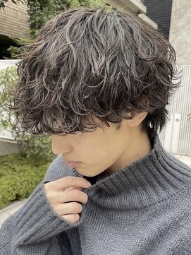 フィフス(fifth) 原宿緩め波巻きスパイラルパーマラウンドマッシュカット刈り上げ