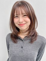 キリ 表参道(kyli)&nbsp;レイヤーカット小顔カット前髪外ハネボブ薄めバングうる艶髪