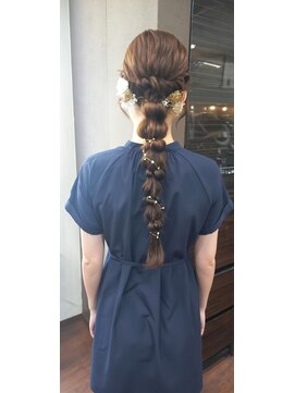 ユアーズ 四街道店(HAIR&NAIL YOURS) 結婚式・卒業式ヘアアレンジ編み下ろしヘア