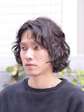 ロムサンク(L'HOMME CINQ) 緩めウェーブ×レイヤーボブ