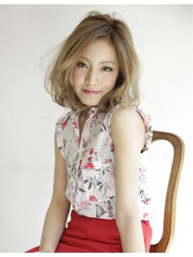 アフロート ギンザ(AFLOAT GINZA) ハイトーンのグレージュカラー