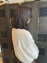 アチーブリス(achieve Liss)&nbsp;透け感透明感柔らかパープルカラー暗髪 ゆるふわミディ