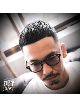 エーピーティートアウエスト(APT. TOR WEST) crop style