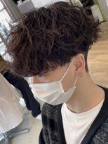 ウェイビーエフティフィフス 横浜西口(WAVEY ft.fifth) 波巻きスパイラルパーマメンズマッシュツイストスパイラルパーマ