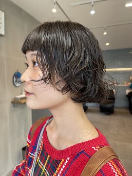 ナループロア ハチ(Nalu pu loa hachi) ボブパーマ/黒髪パーマ/マチルダボブ