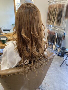 フツーロ 栄(FUTURO) オレンジブラウン