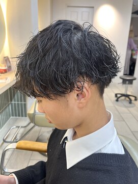 テトラ バイ ネオリーブ 横浜西口店(tetra by neolive) メンズパーマ　波巻き　ツイスパ　マッシュ　［横浜］［横浜駅］