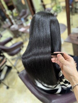 ヘアーメイクポリッシュ 桂店 髪質改善/縮毛矯正/トリートメント/艶髪/艶カラー/桂/向日町