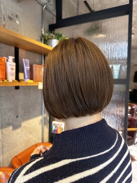 シュア(sure) 【簡単スタイリング☆丸みショートボブ】styl北村 健太