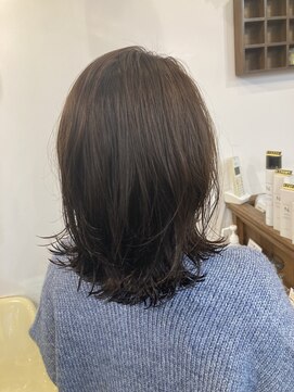 レイリー(LAiLy) 切りっぱなし　デジタルパーマ