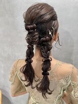 シャルムバイケンジ(Charm.by KENJE)&nbsp;【ダブルポニーテール】結婚式/二次会/銀座/有楽町/アレンジ