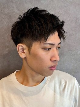 ベルーフ(BERUF)の写真/メンズスタイルと共にひげ・眉のシェービングのトータル提案は《BERUF》お任せください！