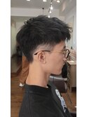 ギリギリスパイキーショート