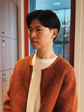 リアン アオヤマ(Liun Aoyama) シースルーマッシュ 大人の毛流れショート