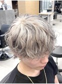 ホワイトベージュローライトラウンドマッシュ