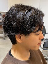 エリマ 横浜西口(elima)&nbsp;センターパート大人メンズシャドウパーマ