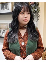 グッドフェローズ キタホリエ(GoodFellas kitahorie)&nbsp;透明感グラデーションレイヤーロングヘアハイトーンブリーチ艶感