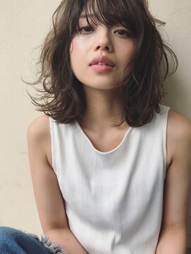 アドナイン(add9) ボブディ 無造作カール くびれセミディ