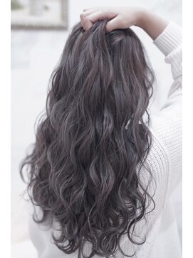 ティンク センター南 (Tink) スモーキーグレージュ/ロング/ブリーチなし