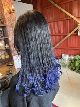 アトリエ バロッコ(atelier Barocco) 圧倒的ブルーグラデーション