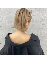 イキ 表参道(iki omotesando)&nbsp;モード/無造作ウェーブ/大人ガーリー[表参道駅]