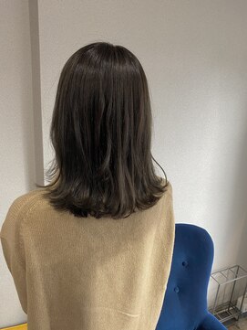 ディーバ(diva) オリーブベージュ