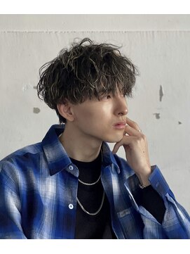 マール 矢場町(MARL) ハイライト×ナチュラル波巻きパーマ