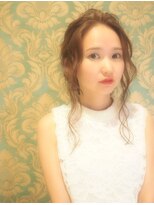 エン(EN)&nbsp;なみなみ　ルーズヘアアレンジ