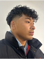 グラッシー(GLASSY)&nbsp;スペインカール/スパイキーショート/フェザーパーマ/：フェード