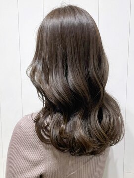 アイティーバイアルバム 藤沢店(IT by ALBUM) 美髪韓国ヘア顔周りレイヤーロング_ba381541