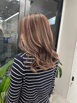 リュストル 町田(LUSTRE) ピンクベージュハイライト