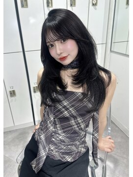 ユーフォリア 渋谷グランデ(Euphoria SHIBUYA GRANDE) 韓国ヘア　髪質改善　レイヤーカット　暗髪　SAYAKA