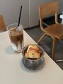 ケンジサナンド(KENJE Sanando) カフェ巡りで可愛い写真を撮って思い出に残す事がマイブームです